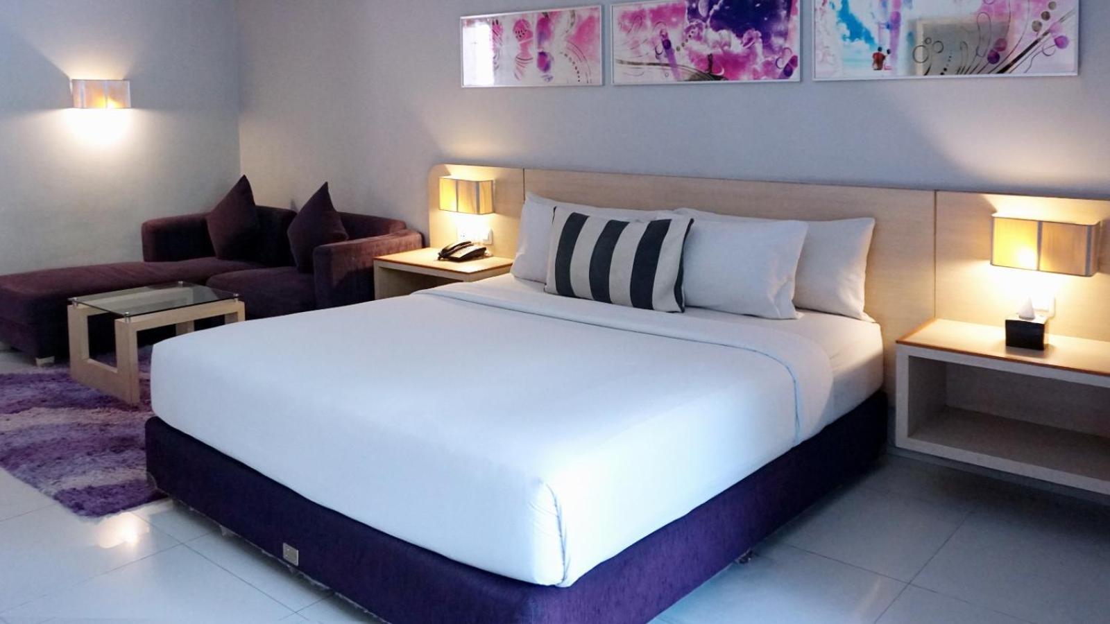 Conjioo Hotel Kuta Managed By Mhm Legian Buitenkant foto